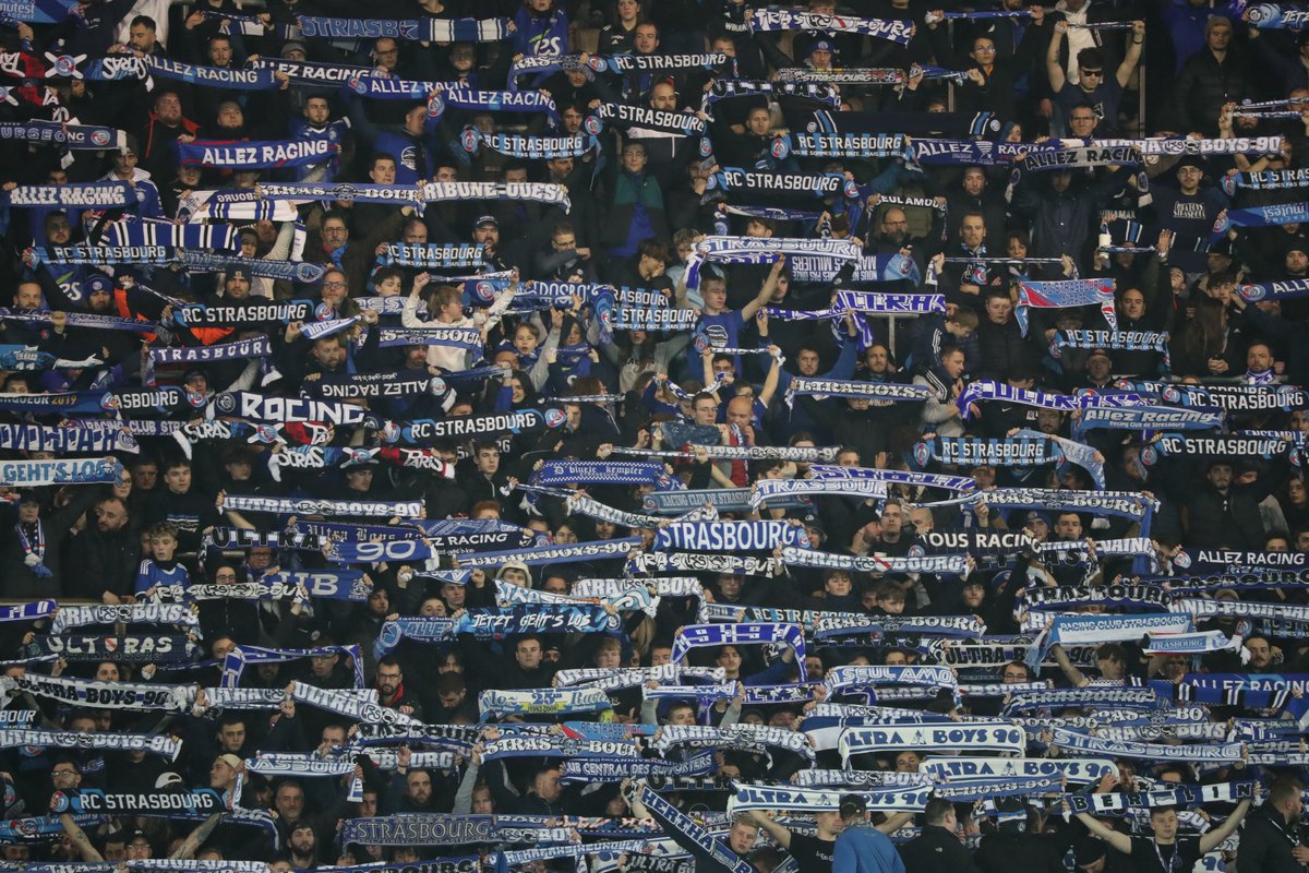 RCSA_English's tweet photo. 🥵 𝕷𝖆 𝕸𝖊𝖎𝖓𝖆𝖚 🏟️

#RCSAHAC https://t.co/51Zkux3ujY