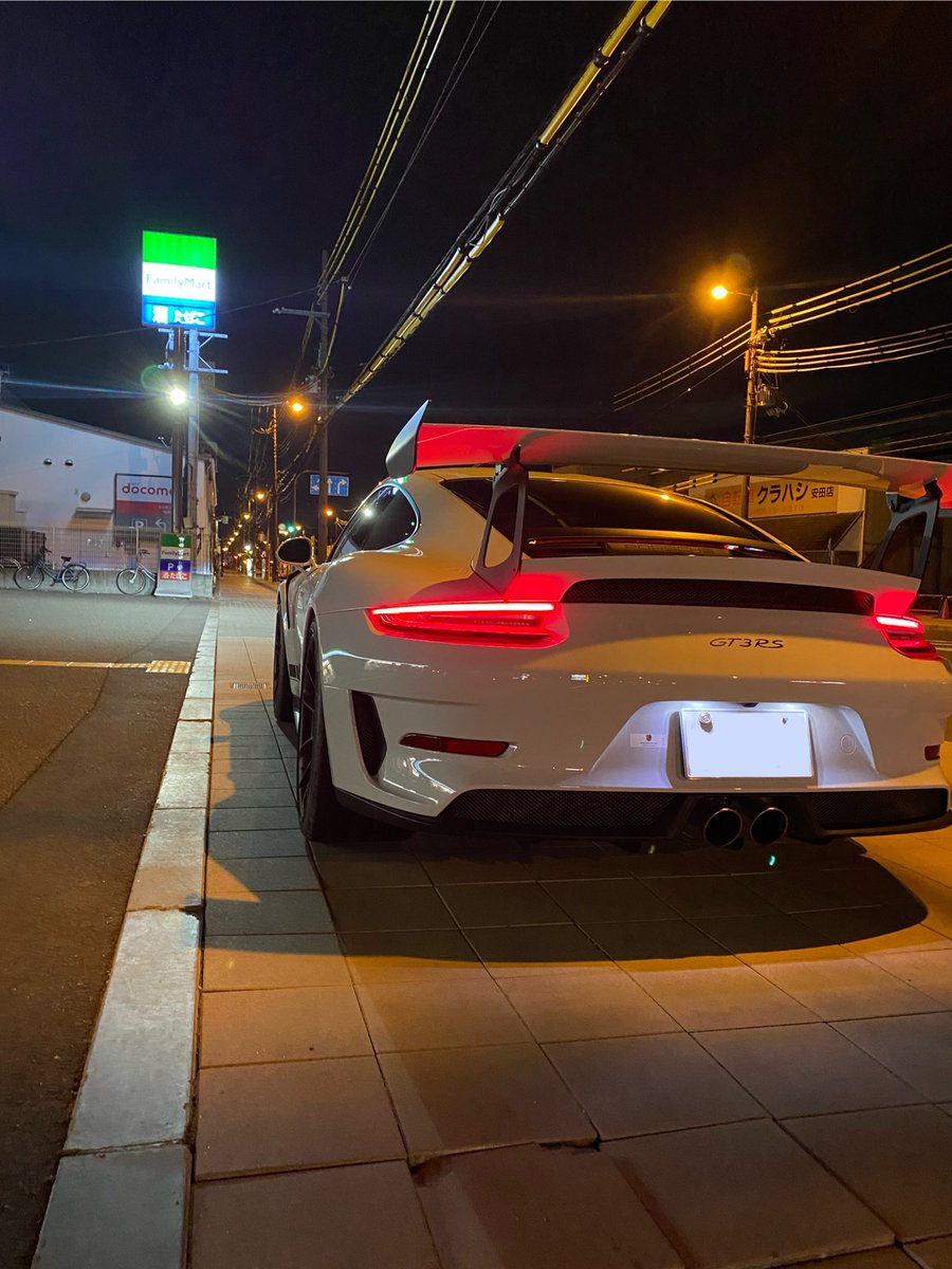 TOYO0101's tweet photo. 久々のナイトドライブ
#テールランプ　#911gt3rs https://t.co/ojw8mywmO8