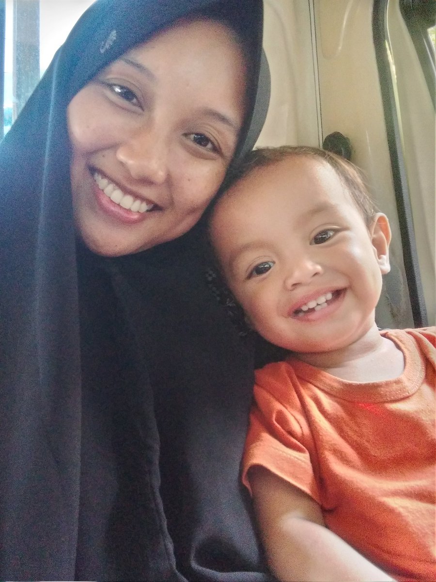 Ftmzhro's tweet photo. Anak ummah sudah bisa diajak action nih, sehat selalu sayang. Penguat ummah semoga selalu sabar dalam semua keadaan. Loveu ❣ https://t.co/Dlx2oqD93f