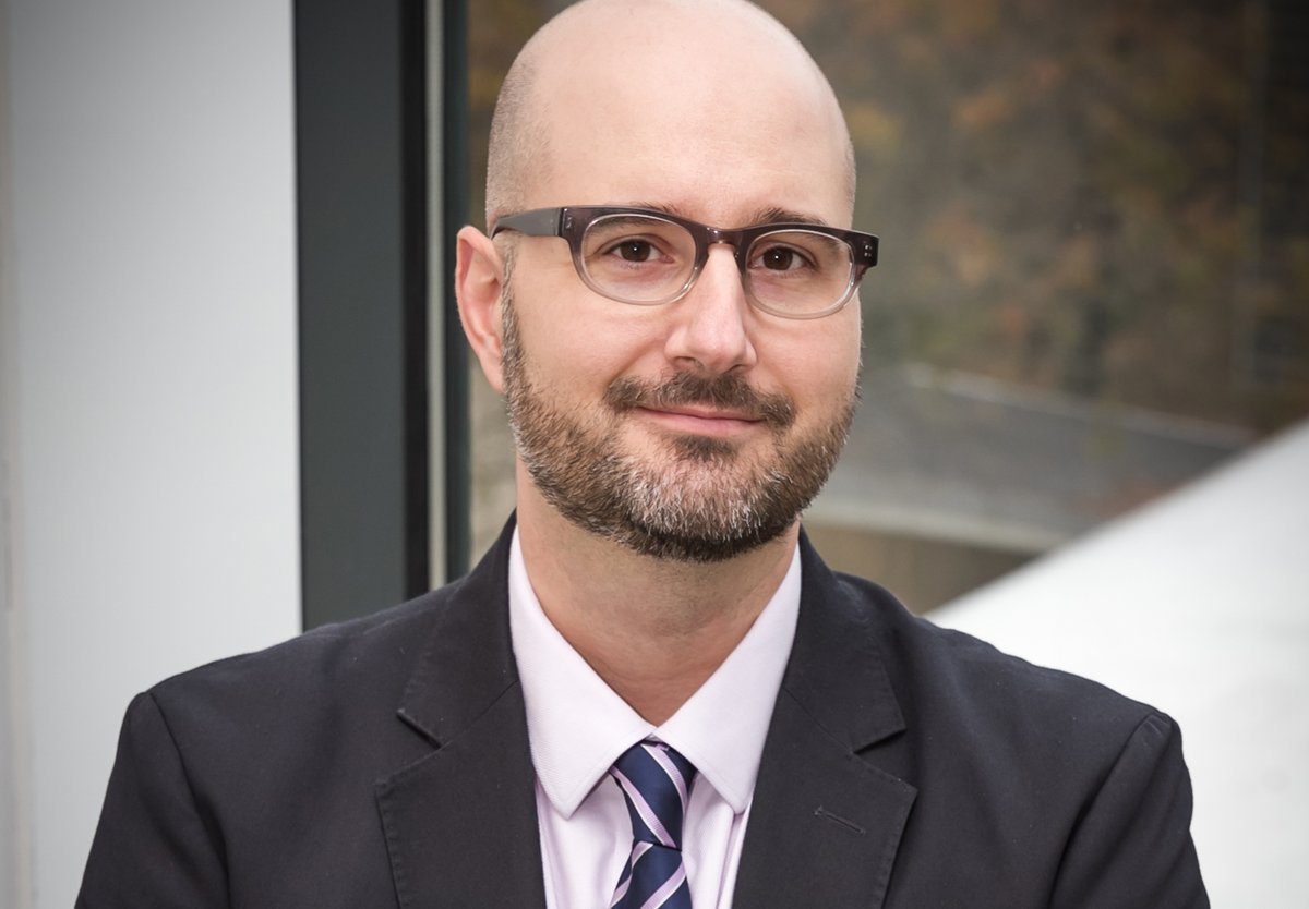 “I am eager to help <a href="/CarnegieMellon/">Carnegie Mellon University</a> and the Scott Institute play a lead role in creating the net-zero energy systems of the future.” Costa Samaras said of his return to CMU as the director of <a href="/CMUenergy/">CMU Scott Institute for Energy Innovation</a> Read here ⬇️ cmu.edu/energy/news-mu…