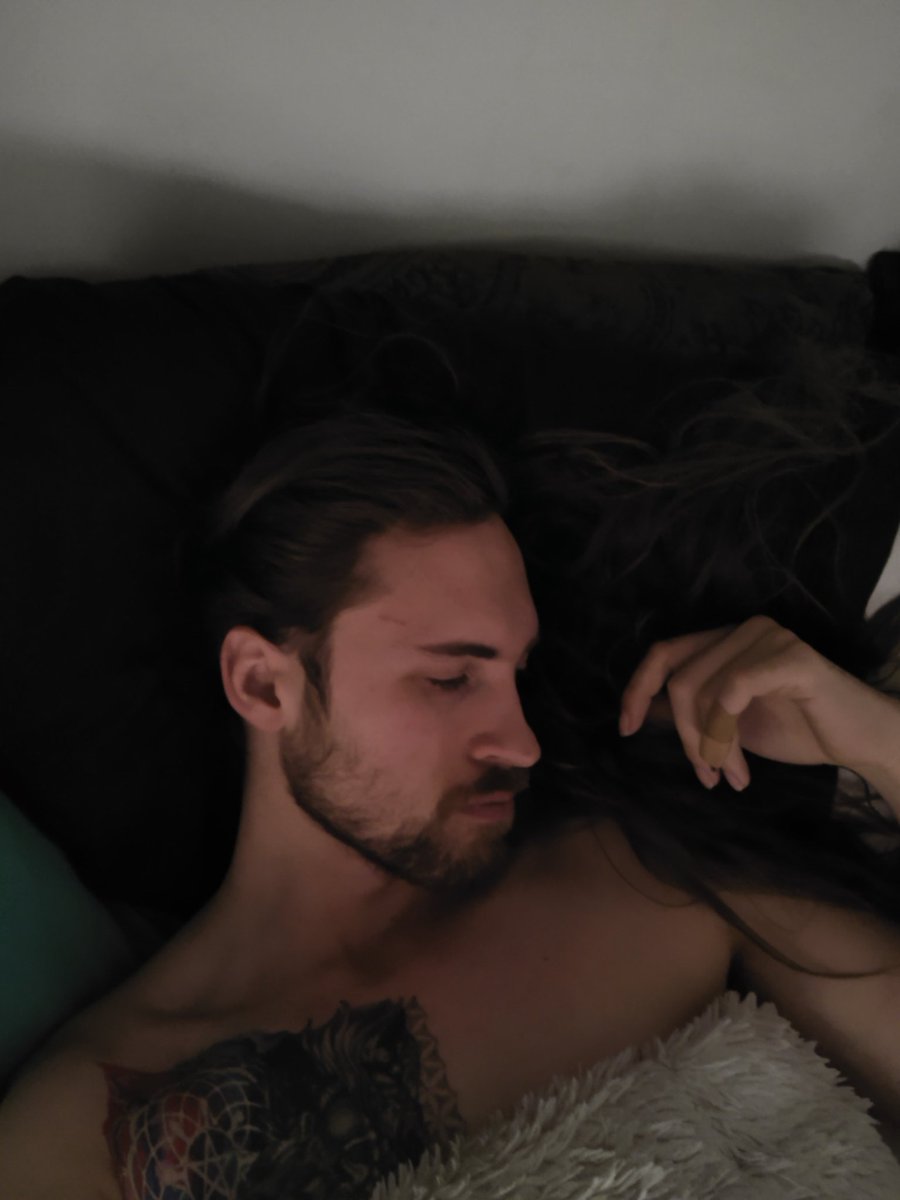 Content from fetishfenris