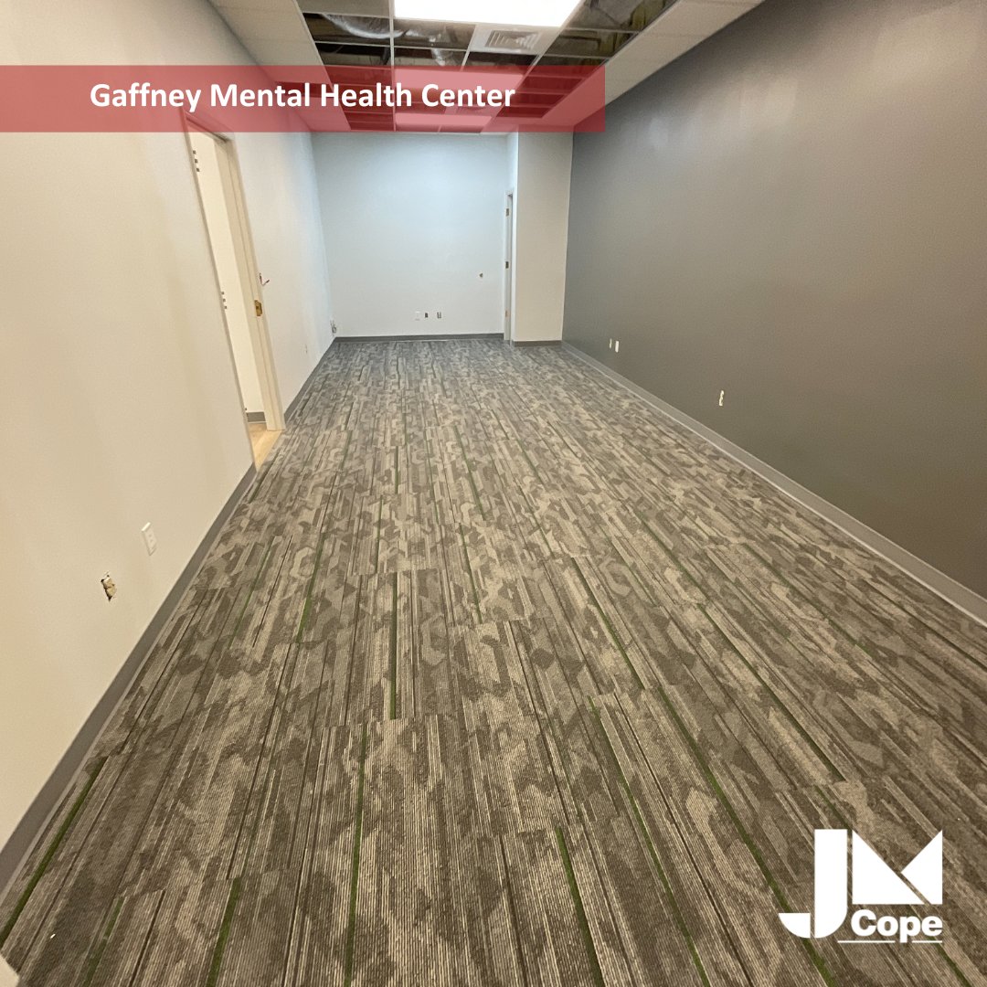 jmcopeinc's tweet photo. As a company that prioritizes mental health, it's our privilege to partner with the @SC_DMH on renovating the interior of the Gaffney Mental Health Center. Over the last week, the project team has made tremendous progress on the floor installation! ๐
#JMCope #JMCProjects https://t.co/JgQNmBCLa0