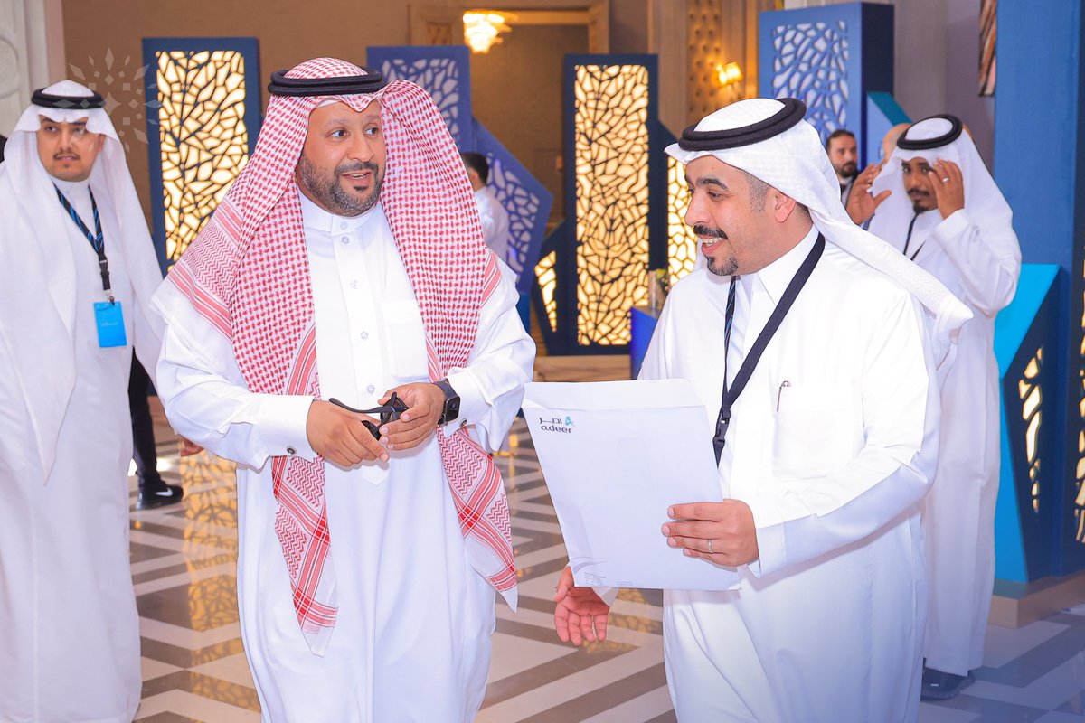 kunozksa's tweet photo. يحدث الآن..

اِكتشف دُرر الشرق المكنونة!

#كنوز_الشرق #الخبر #أدير https://t.co/qkrJoHkZ7C