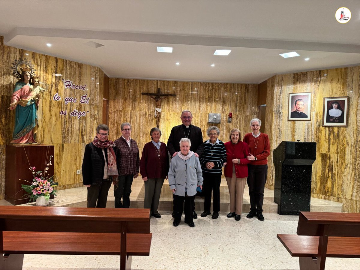 IglesiaEnLeon's tweet photo. ✝️ #VisitaPastoral - 🛐 Arciprestazgo #VirgenDelCamino: #UnidadPastoral de San Antonio de Padua

👉🏼 Nuestro Obispo el P. @cmfluisangel ha visitado esta tarde la #CasaInspectorial de los Salesianos tras conocer el @centroboscoleon, el @cma_leon y las P. de Armunia y Oteruelo. https://t.co/ejg0wsqHn3