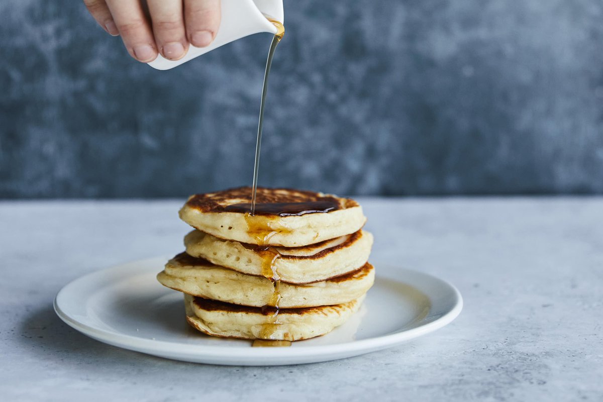 Plans for Pancake Day? Join us for a family friendly *online* pancake masterclass this Tuesday! You’ll get the inside scoop directly from our chefs on how to get the ultimate fluffy pancakes 🥞🤤 Grab the fam and book here ➡️ gordonramsayacademy.com/en/uk/woking/c… See you there!!👨‍🍳