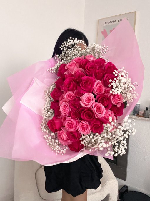 I love being a girl 💖 https://t.co/5hvZWDxPLc