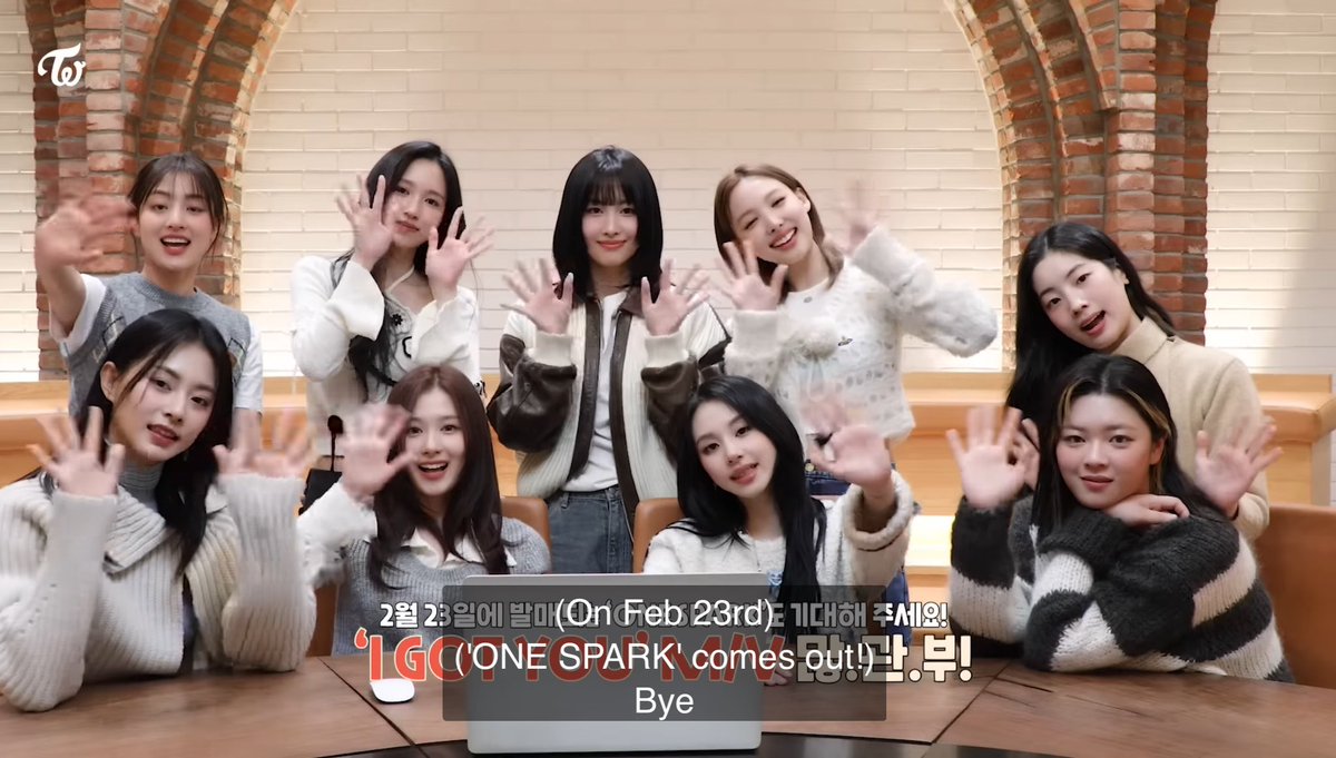 TFVUnion's tweet photo. WITHYOUth title track: ‘ONE SPARK’

Let’s prepare well, ONCEs 🍭 

#TWICE #WITHYOUth @JYPETWICE https://t.co/ogYl3Dcf0E