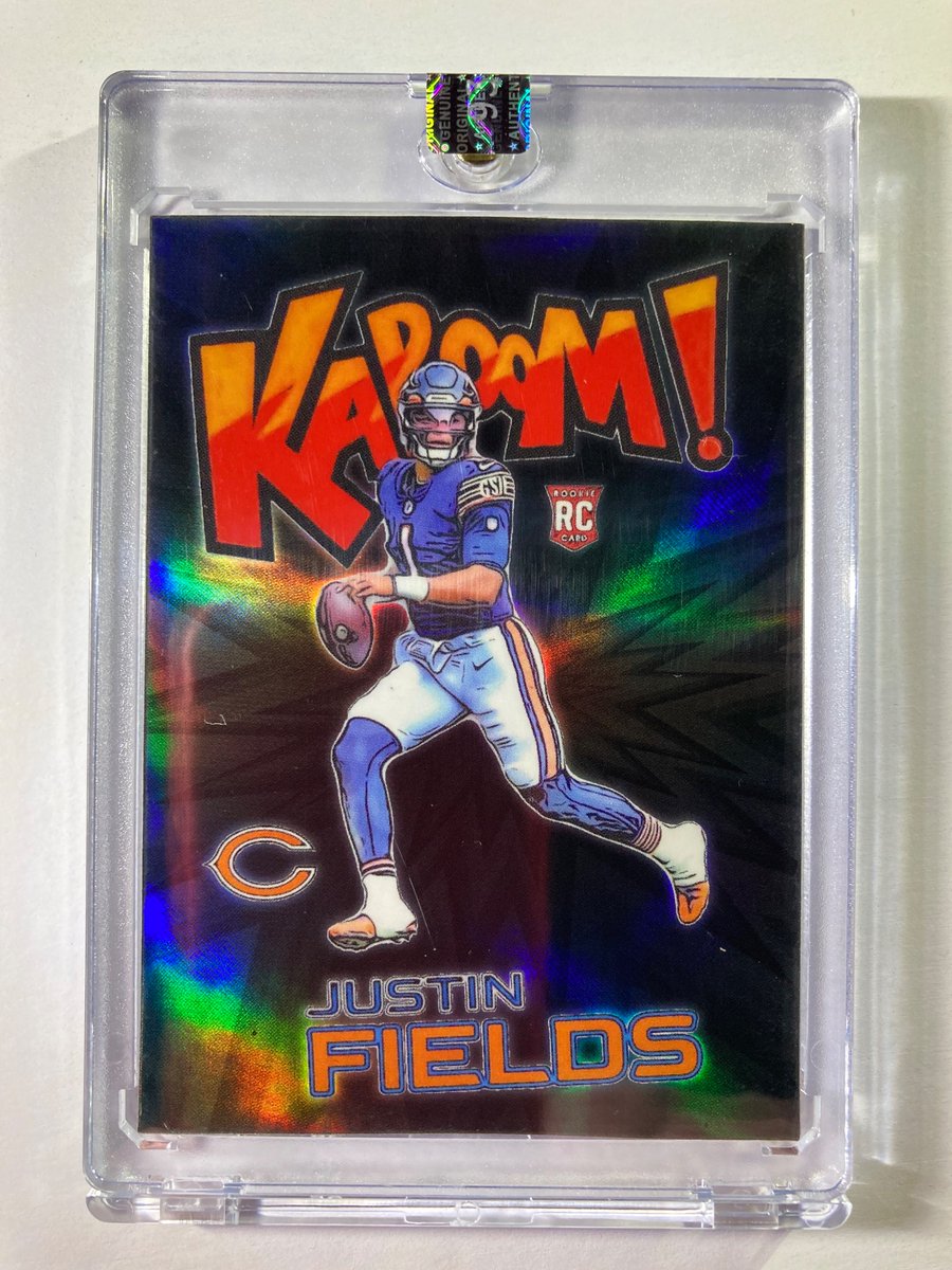 1218Sports's tweet image. 🎁Super Bowl Giveaway🎁

Winner Announced Wednesday

🔥Justin Fields Kaboom Rookie Card

FYI - This is a Legacy Kaboom, not Panini

To enter
1. Follow
2. Retweet
3. Like