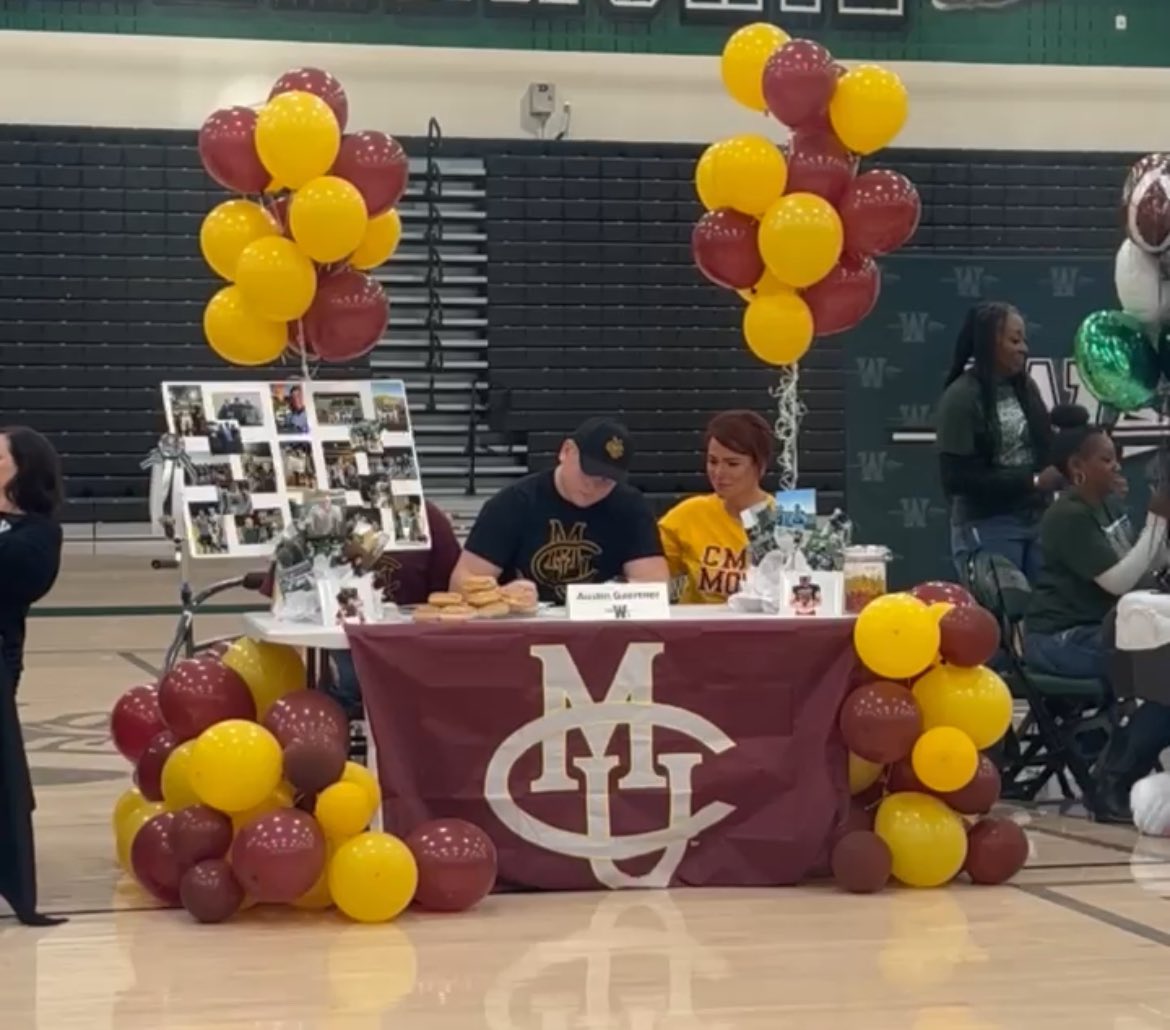 OFFICIAL, let’s work <a href="/CMUMavsFootball/">Colorado Mesa Football</a> ✍️
#NSD2024 // #Mavup // #Rumblemavs