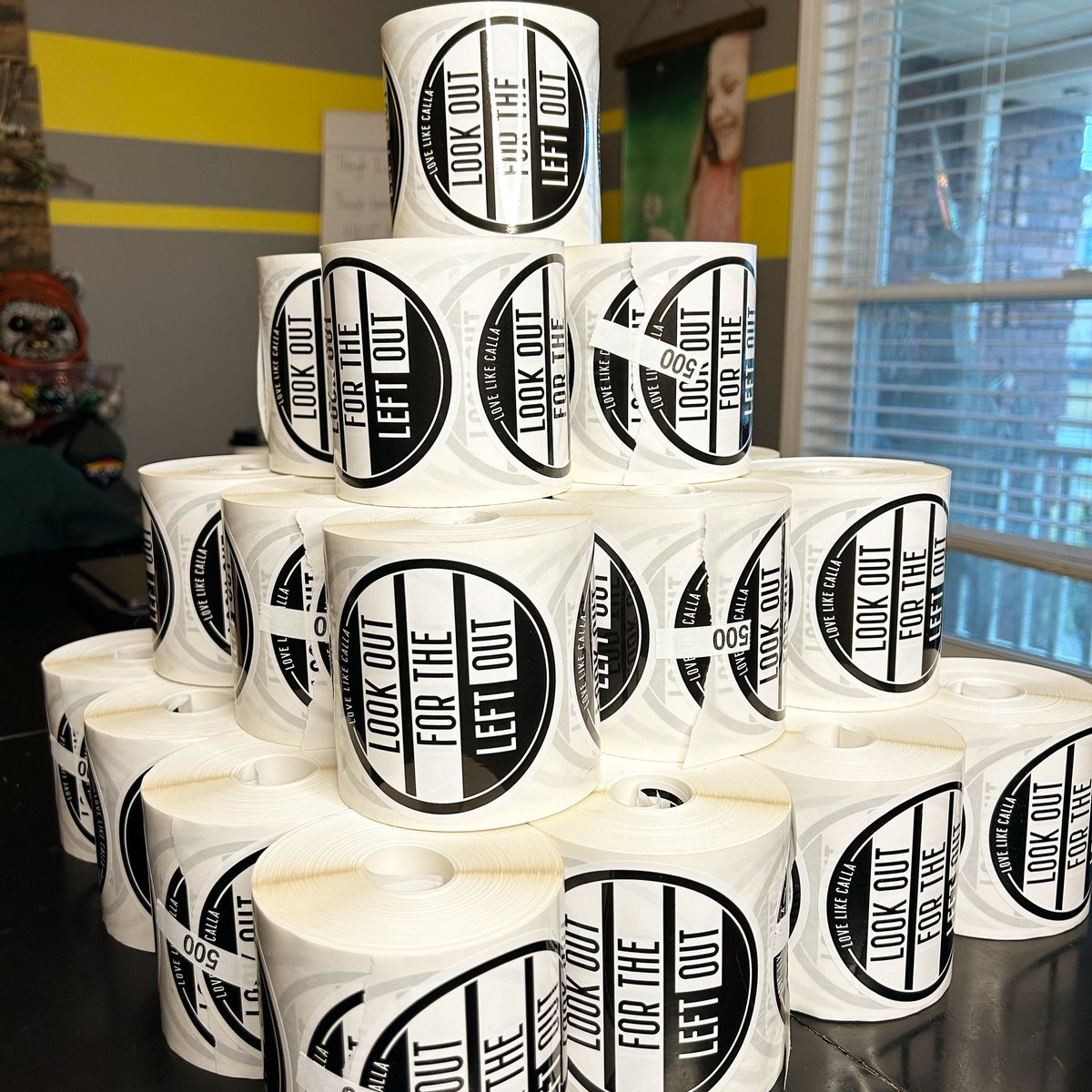 benjaminrwoods's tweet photo. Celebrating over 20,000 stickers given to over 20,000 students through our ®LOOK OUT FOR THE LEFT OUT Assemblies since last August!  

If we can serve your school, we’d love to come share with your students, near or far! https://t.co/HgFH16txFp