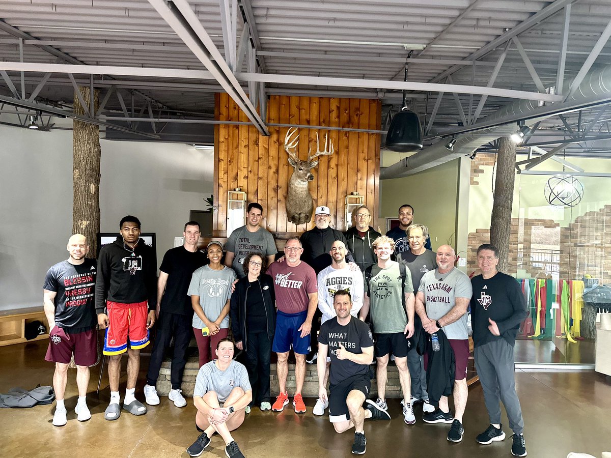 Buzz Williams tweet media