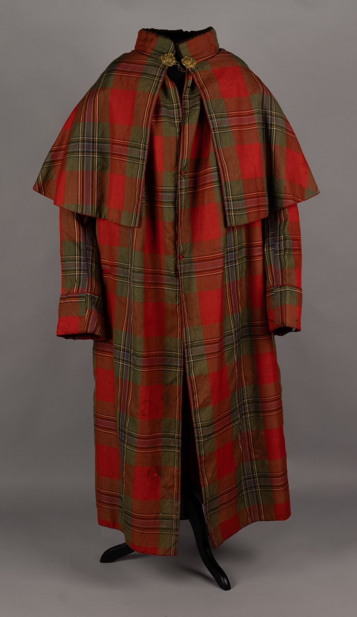 oldsturbridge's tweet photo. This plaid greatcoat is one of the newest additions to the Needle & Thread exhibit. The bold plaid is eye-catching, made more so by the somewhat haphazard piecing. #OSVMuseumCollection
\ https://t.co/ydOJOxySAE