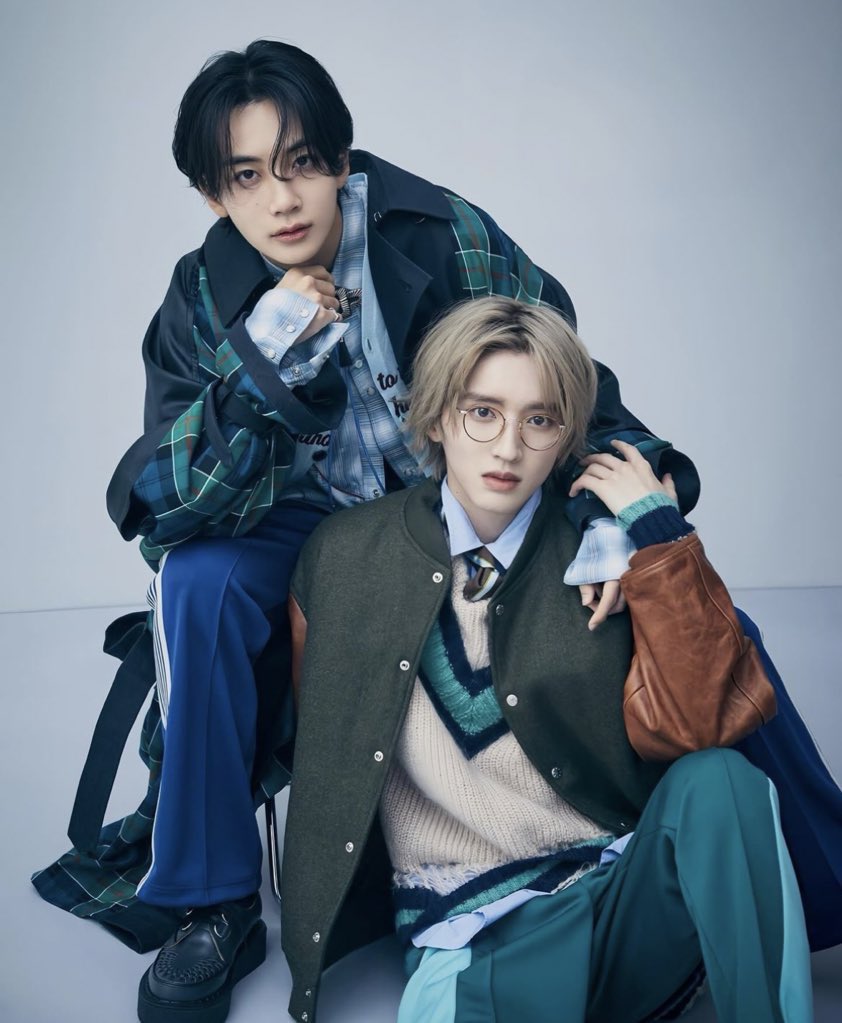 frommichi_4star's tweet photo. 맨즈논노 3월호 🩷 https://t.co/CXTiDVTSwN