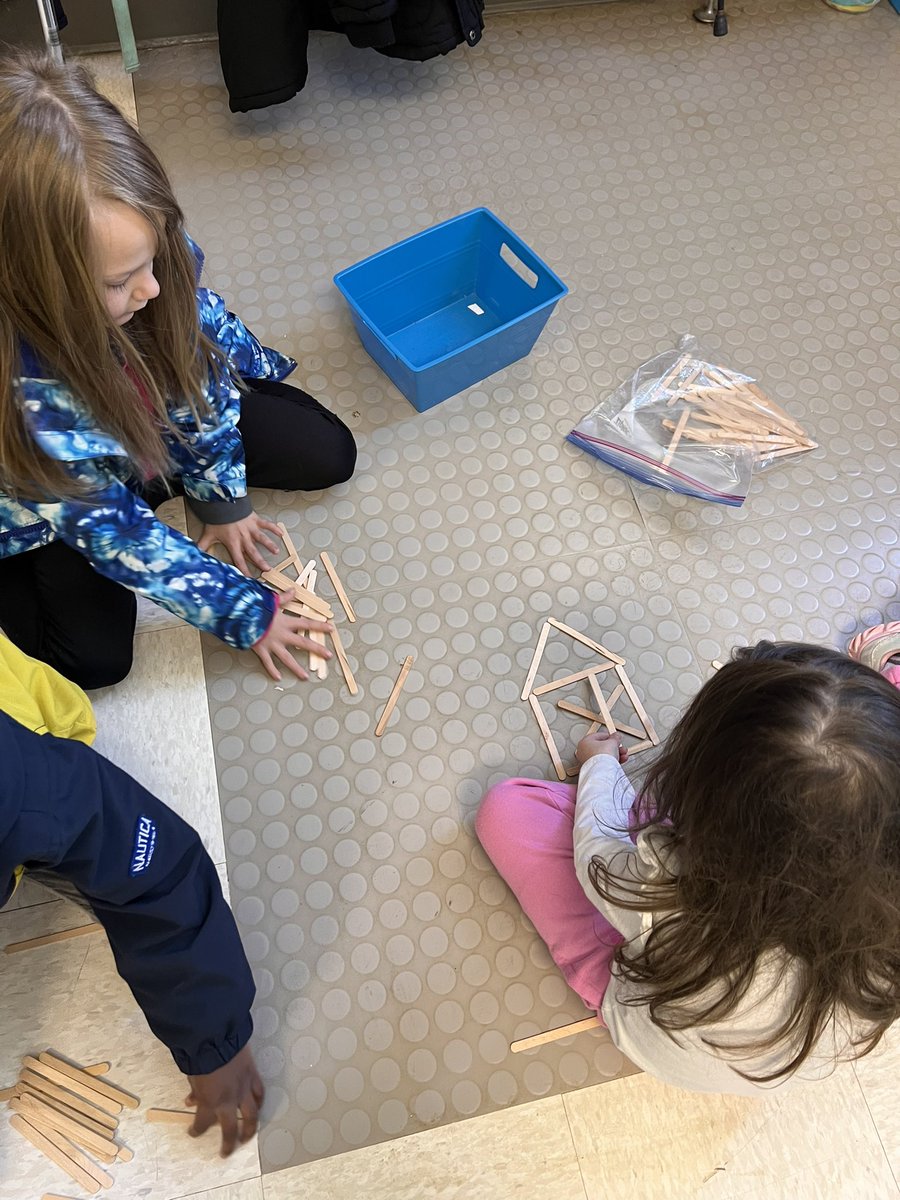 Happy 100th day of school! 👵 Working in stations with 100 items! <a href="/Poca_ES/">Tom Sulzer</a> <a href="/PowhatanSchools/">Powhatan County Public Schools</a>