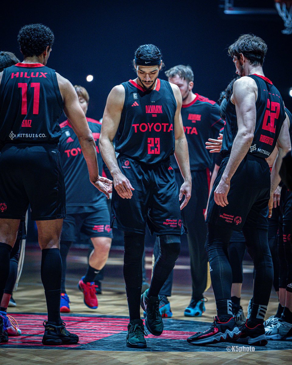 レオ様•*¨*•.¸♬︎専用ページ 成人祝い】 中3の時に、ミナミで神対応してくれてんな。 皇治君の闘っ