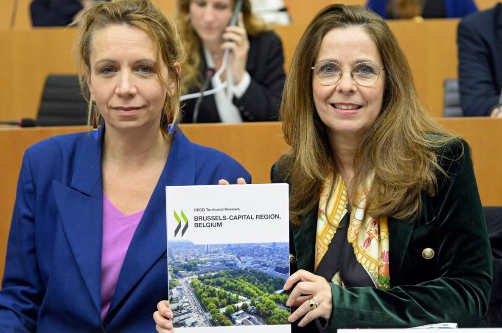 lamia_oecd's tweet photo. 🇧🇪 Thrilled to launch our Territorial Review on Brussels-Capital Region with @AnsPersoons, providing recommendations to promote strong, inclusive and sustainable growth, especially in housing and transport.

➡️ https://t.co/zX1zqZnEcW https://t.co/Wz3sjY5KK8