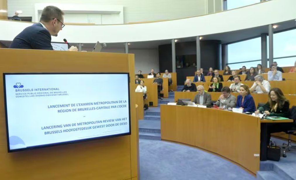 lamia_oecd's tweet photo. 🇧🇪 Thrilled to launch our Territorial Review on Brussels-Capital Region with @AnsPersoons, providing recommendations to promote strong, inclusive and sustainable growth, especially in housing and transport.

➡️ https://t.co/zX1zqZnEcW https://t.co/Wz3sjY5KK8