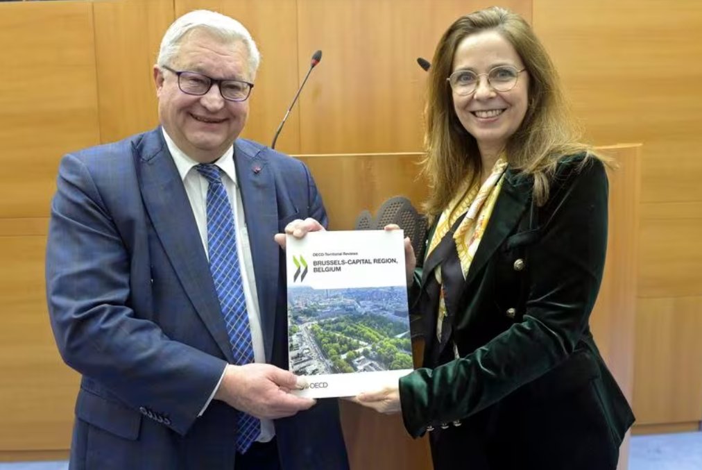 lamia_oecd's tweet photo. 🇧🇪 Thrilled to launch our Territorial Review on Brussels-Capital Region with @AnsPersoons, providing recommendations to promote strong, inclusive and sustainable growth, especially in housing and transport.

➡️ https://t.co/zX1zqZnEcW https://t.co/Wz3sjY5KK8