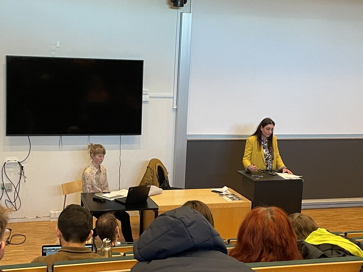 A big thank you to <a href="/Monakshh/">Mona Kanwal Sheikh</a> <a href="/diisdk/">DIIS Denmark</a> for an inspiring talk for our Global Development Studies students <a href="/roskildeuni/">RUC</a> on bridging research and policy worlds. Great to host such change makers on campus!