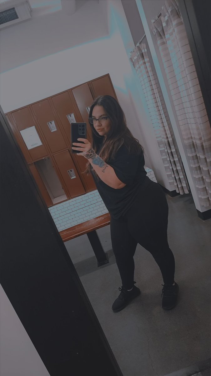 All black everything 🖤