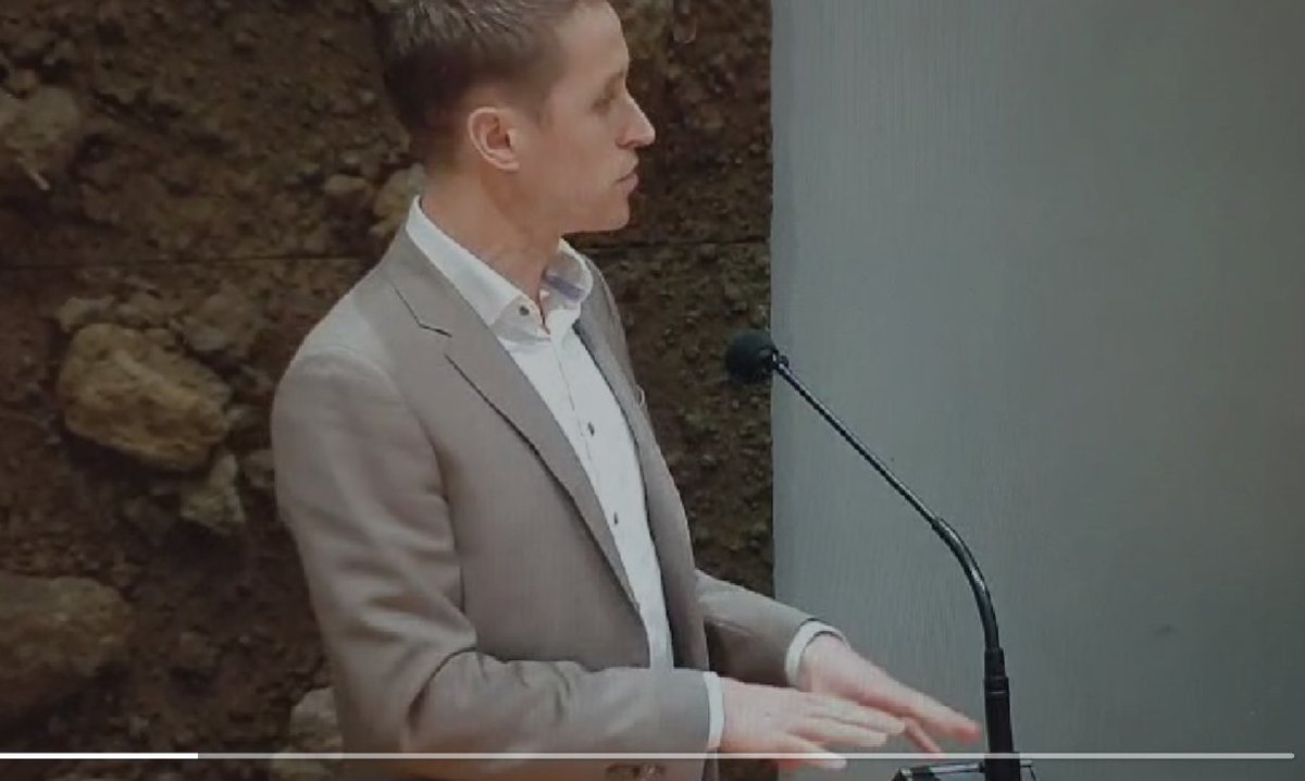 'Minister, fiks dit!'. Michiel van Nispen van de
<a href="/socialistische/">Socialistische Partij</a> over de acute problemen rond  #tolken en #vertalen voor de overheid. 'Waarom staan we toe dat er verdiend wordt over de ruggen van deze ondernemers en ten koste van de #rechtsstaat?' #1nt #tl8