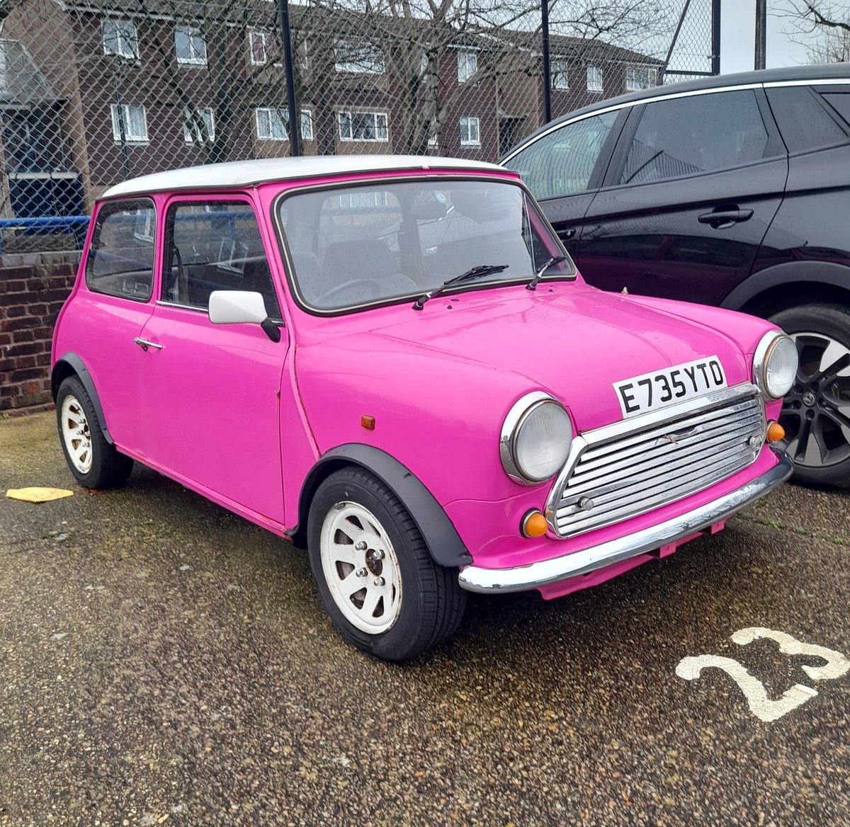 Retr0Cars's tweet photo. Pretty in pink... https://t.co/epyzaaCjhd