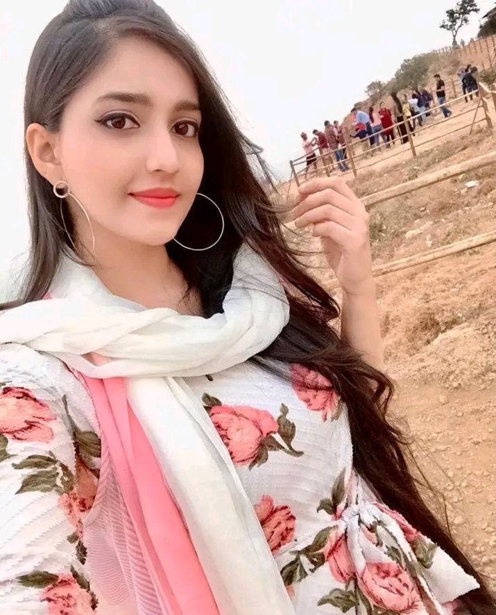 Dr_nadia__'s tweet photo. آپ کی تعلیم کتنی ہے جھوٹ نہیں بولنا۔۔۔؟؟
میں MBBS https://t.co/EVA3JGhYKs