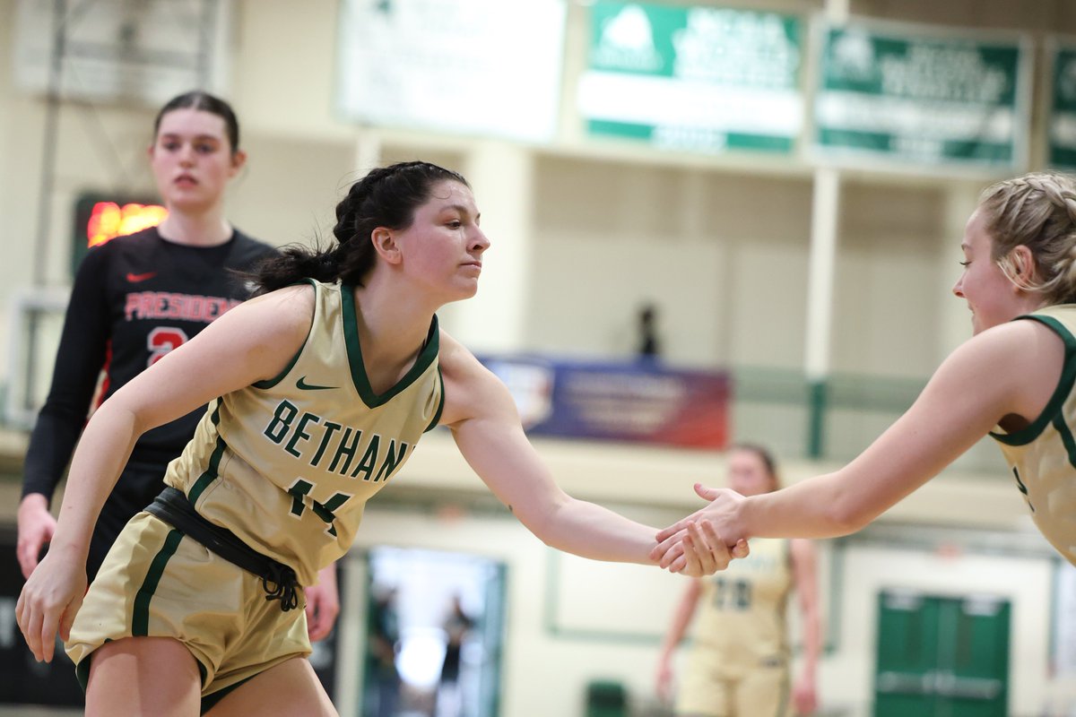 bethanywv_wbb's tweet photo. ✨National Girls and Women in Sports Day✨

There’s no better day than today for GAME DAY 💪🏽

We are thankful for the opportunity to be surrounded by incredible women playing the sport we love 🫶🏽 

📍: Saint Vincent
⏰: 5:30 Tip 

#GAMEDAY #TheBisonWay 🦬 https://t.co/ihnmTi0QSX
