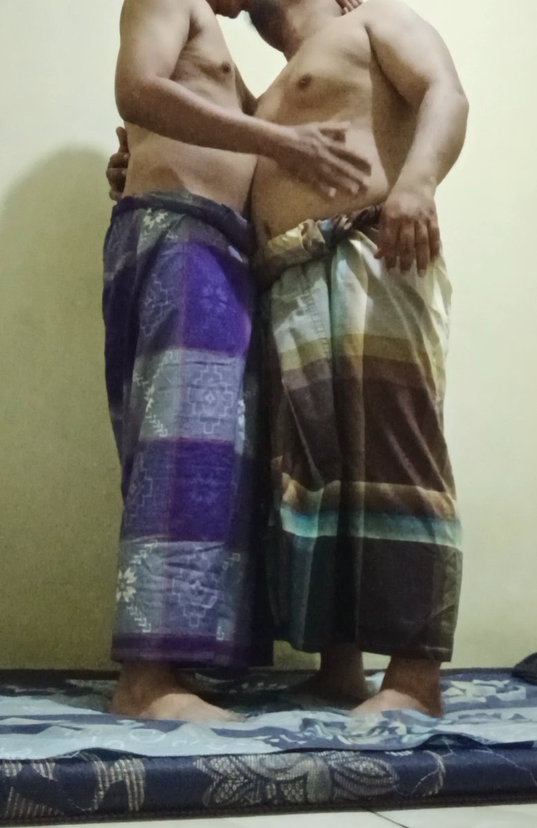 Fetish Sarung Bekasi (@zlfkr19779914) on Twitter photo 