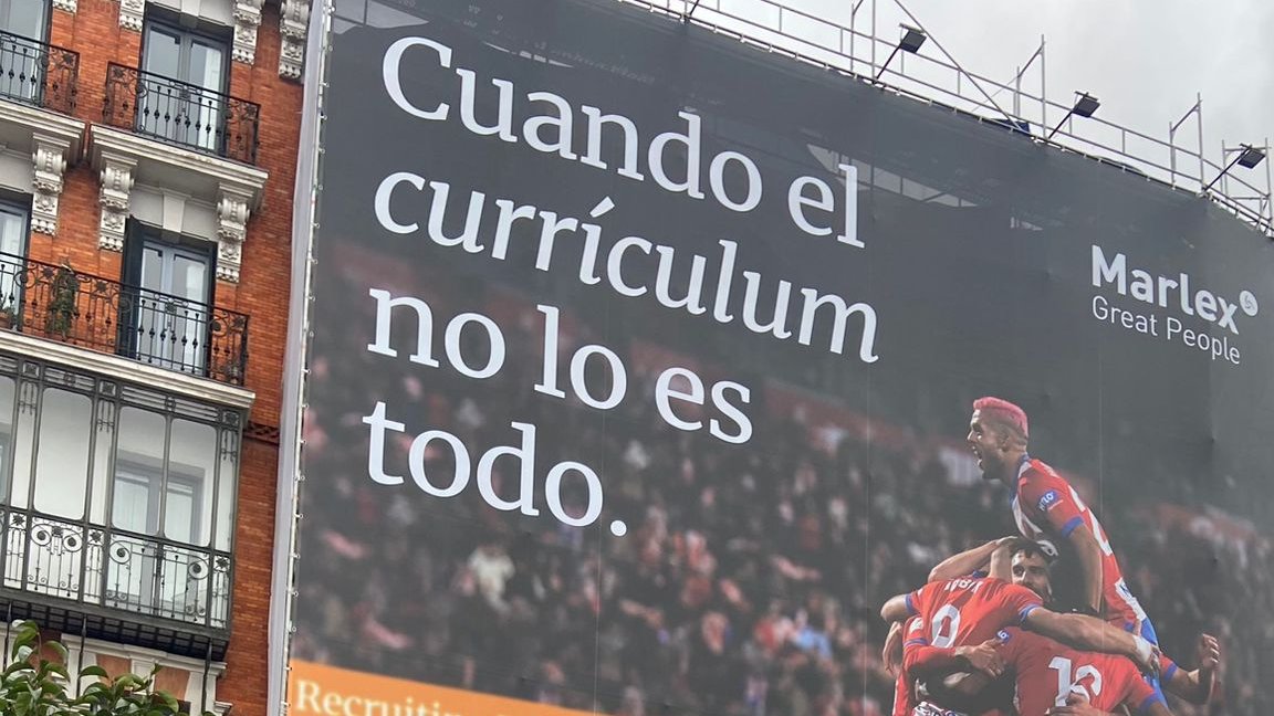 ‼️👀 ¡Ojo a la lona que ha aparecido cerca de Plaza Mayor de Madrid!

🖐️ "Cuando el currículum no lo es todo"

⚠️ ¿Dardo a la Superliga? ¿Mensaje antes del <a href="/realmadrid/">Real Madrid C.F.</a>-<a href="/GironaFC/">Girona FC</a> de este sábado?

ℹ️ Lo ha compartido el club catalán en sus redes