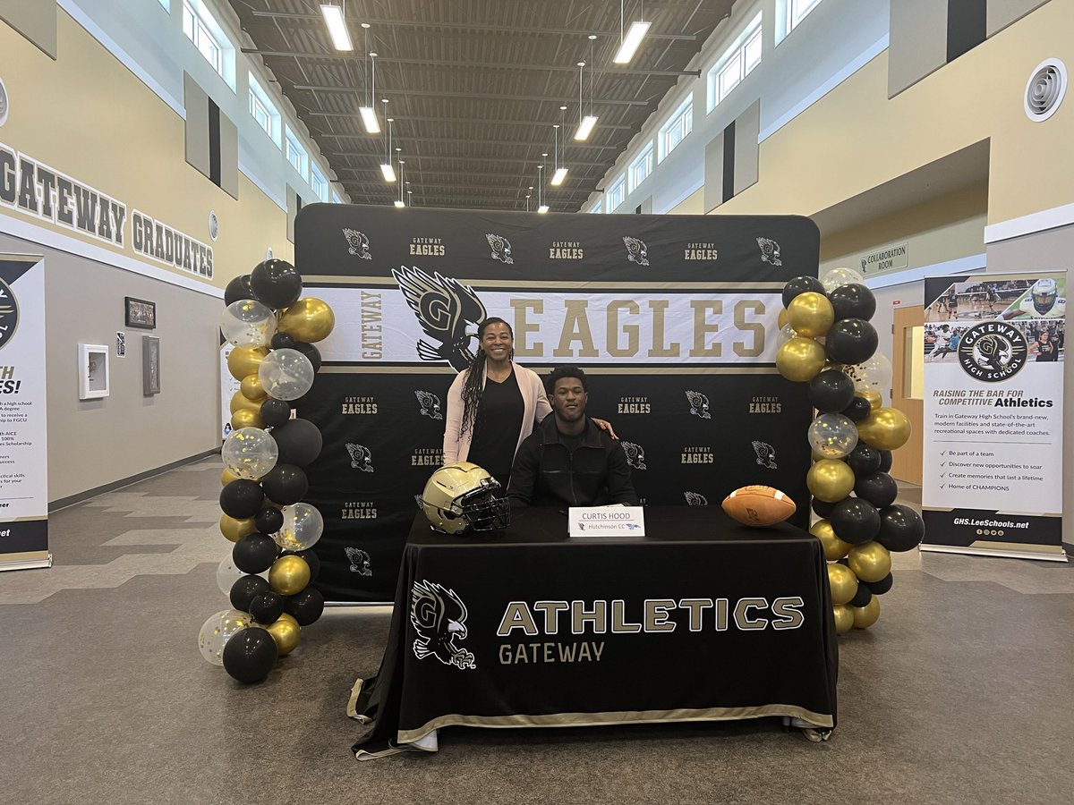 GatewayHighFL's tweet photo. National Signing Day!!  Congratulations Curtis Hood! https://t.co/NtXNUrHyOy