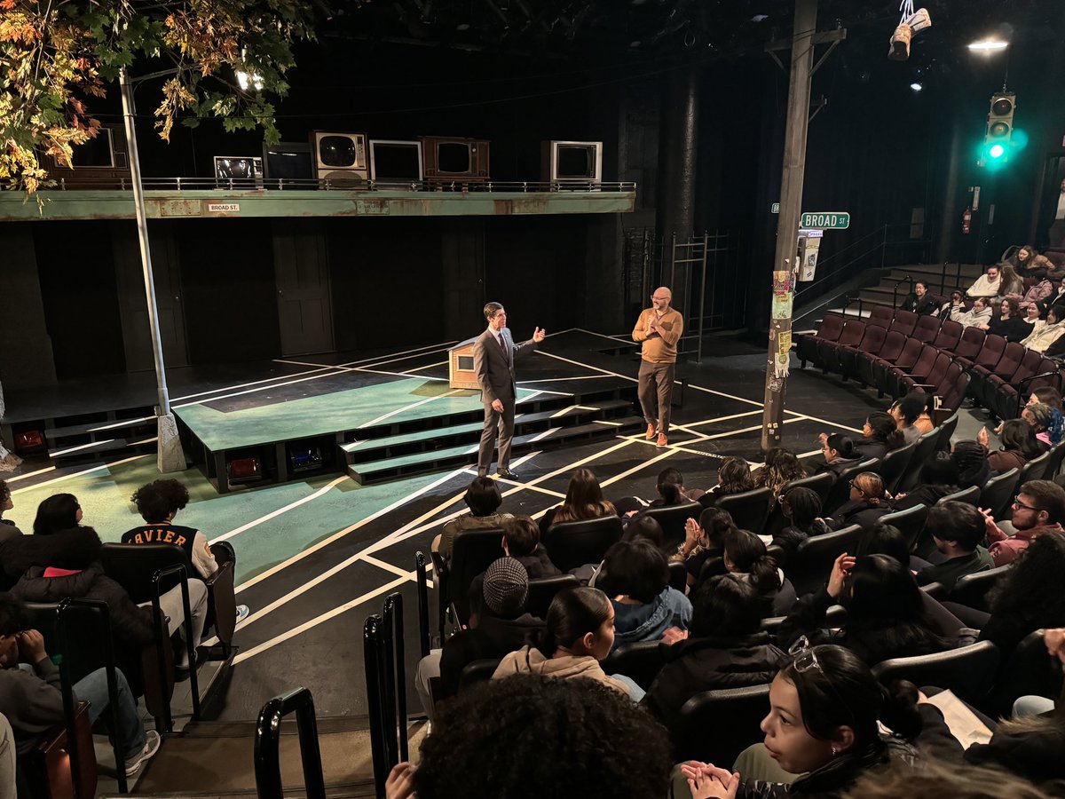 Excited to have welcomed @ClassicalHSPVD students to @trinityrep today for Project Discovery! It's fantastic to see students experiencing the magic of theater with La Broa’ (Broad Street). Catch the show before Feb 18! Tickets at trinityrep.com.