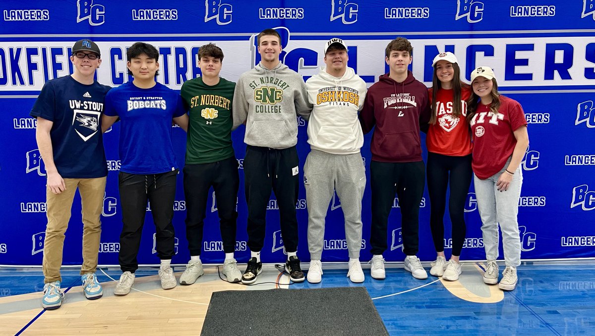 Congratulations to our student/athletes on the signing day!!