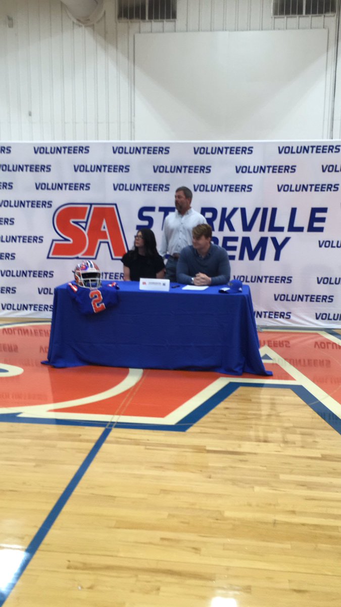 Jackson Easton of Starkville Academy signing in football with Copiah-Lincoln Community College.