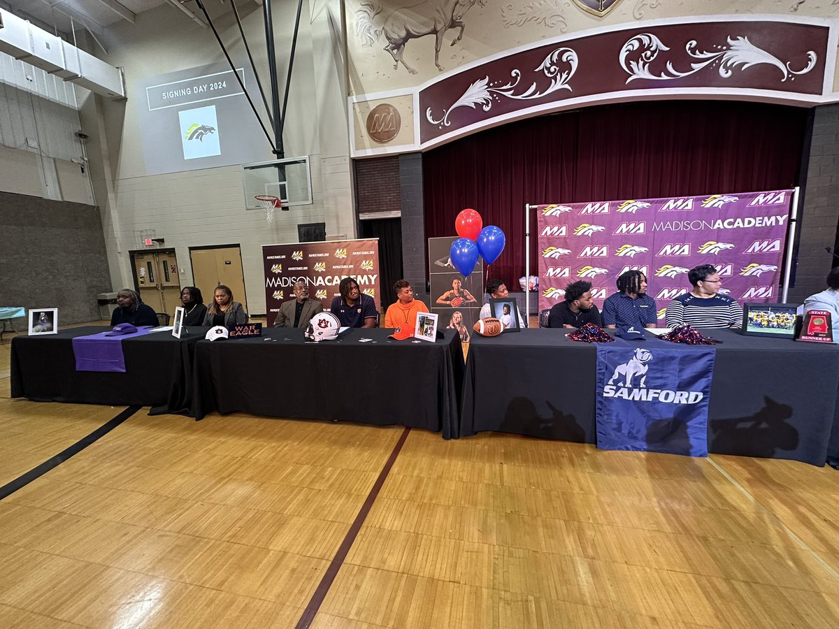 Six members of the Class 3A state runners-up are signing to play at the next level! @MAMustangsFB 🏈 @kencherry25 - Samford 🏈 @Reese_Baker77 - Tulane 🏈 @thejacksonreece - Samford 🏈 @Tyler_long43 - Kentucky Wesleyan 🏈 @khamonimerrell - Miles College 🏈 @AustinC_81 - Auburn