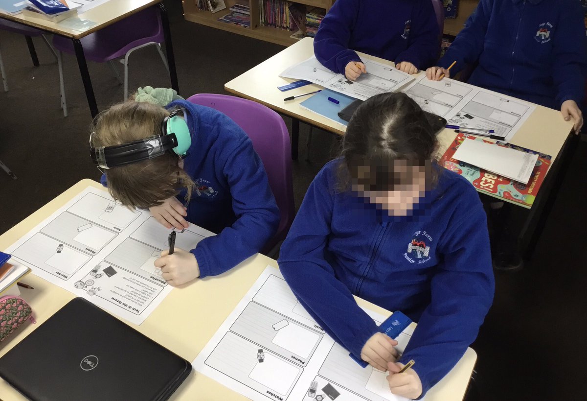LeysFarm's tweet photo. Yesterday, Year 5 enjoyed taking part in activities for Safer Internet Day. We designed our own community apps and discussed what we thought technology would look like in 20 years! #LFJS #LFJScomputing #SaferInternetDay2024 https://t.co/yD3UAJUx5L