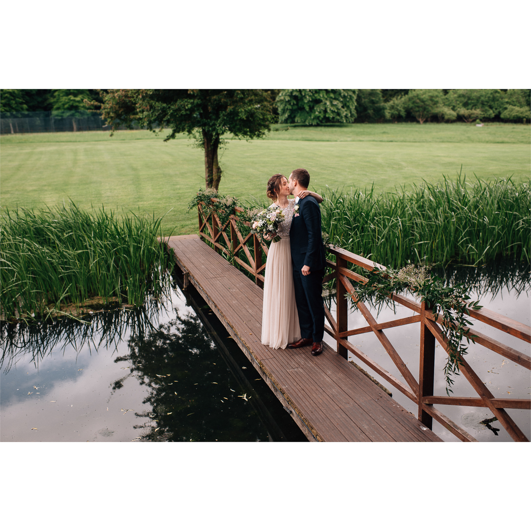 alex_dimopoulos's tweet image. Two of the loveliest people I know. So honoured to have photographed their wedding 🙏🏻

alexdimos.com/ardington-hous…

#ardingtonhouse #ardingtonhousewedding #weddingphotography #wedding #weddings #weddingphotographer #alexdimosphotography #alexdimos #photography #weddingphotos