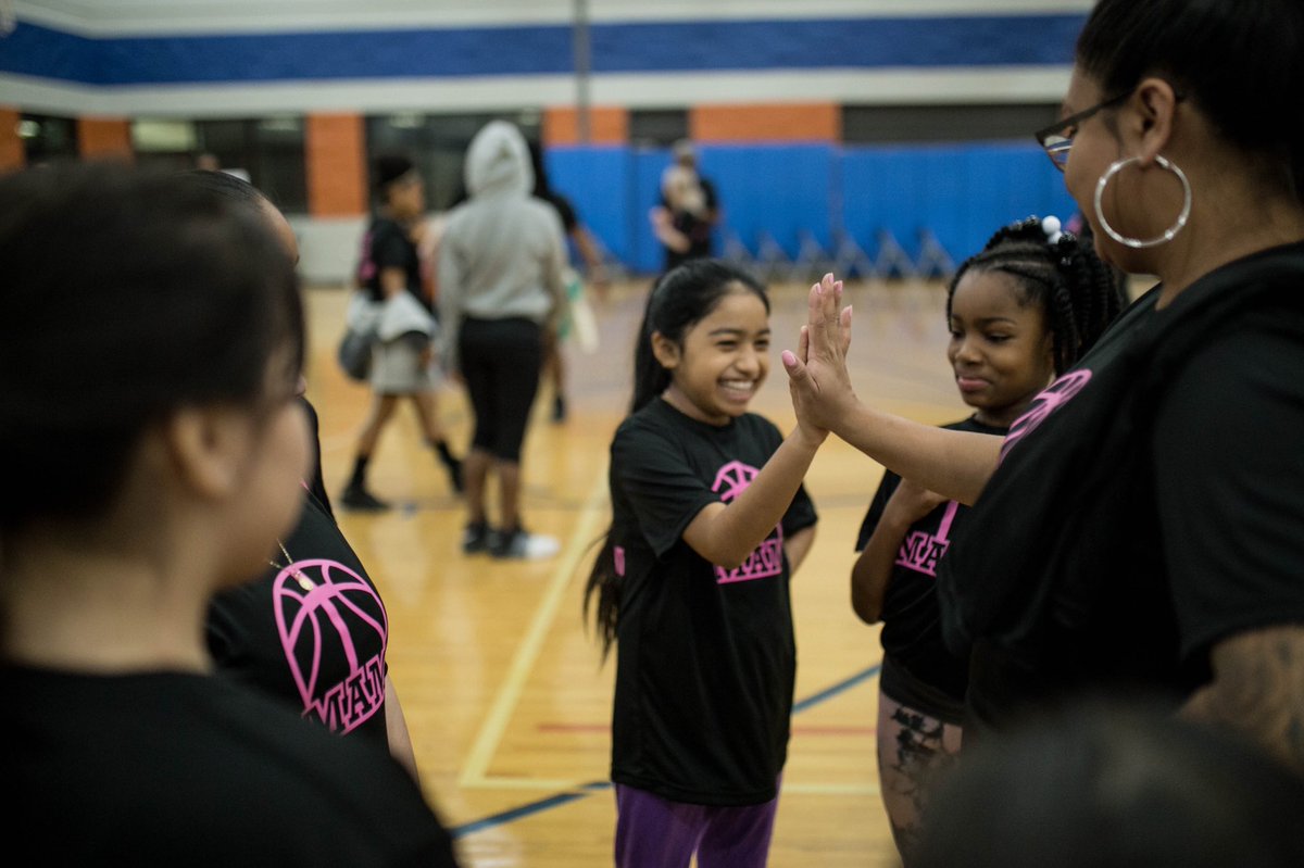 Impact the next generation by becoming a mentor at <a href="/MAM_Sports/">Memphis Athletic Ministries</a>. Mentors build relationships with students and help them navigate life whether they pursue employment after graduation, join the military, or further their education. #ad  
Sign up today at: bit.ly/3SkM57K