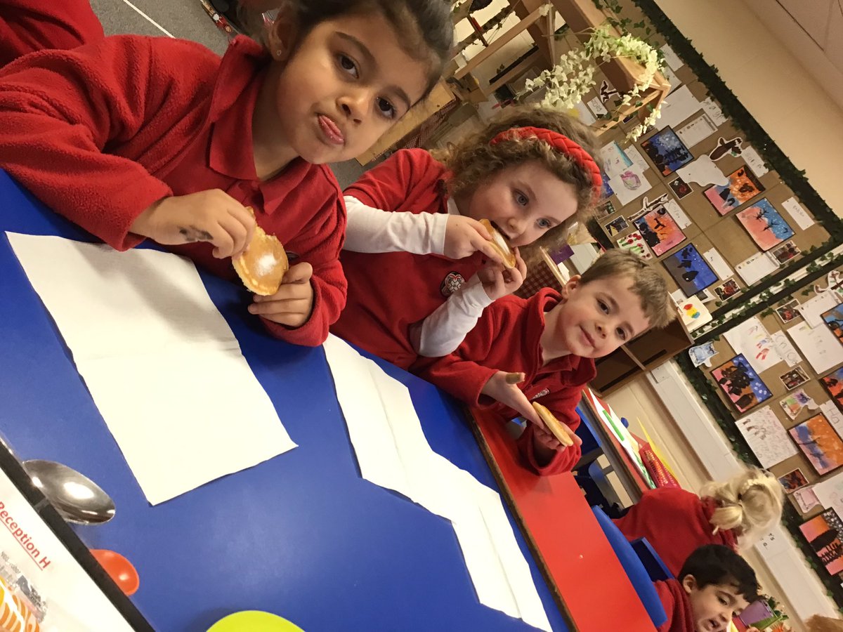 BGS_LowerSch's tweet photo. After reading Mr Wolf’s Pancakes, Reception enjoyed tasting pancakes with their friends. #bgs_reception https://t.co/YSGngWC5yF