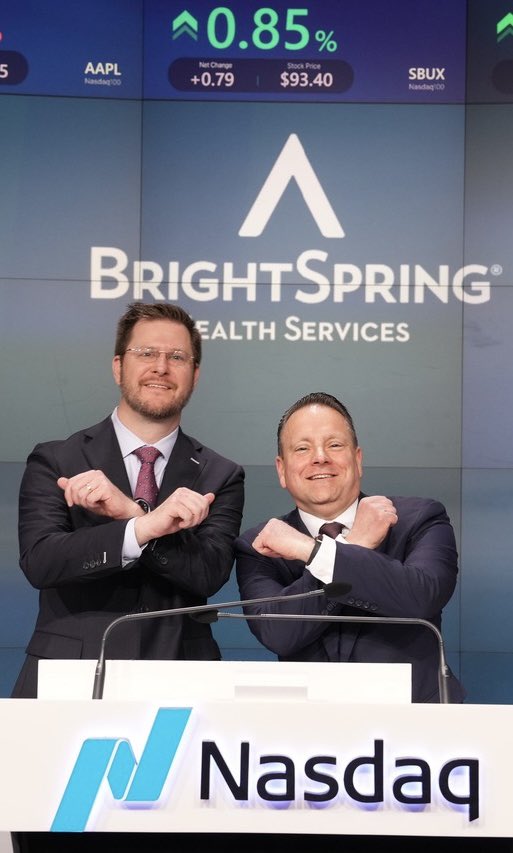 Jim Mattingly ‘97, CFO, and John Thomas ‘97, Vice President and Corporate Controller at BrightSpring Health Services, traveled to New York with other leaders to ring the opening bell at the Nasdaq stock exchange to mark their IPO.