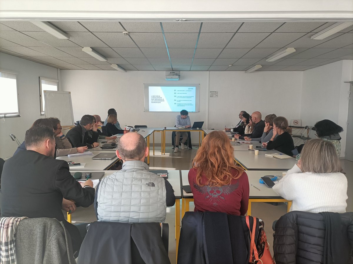 🗣️ @Arcom_Toulouse en intervention lors de la formation des personnels de direction autour du pilotage de l 'EMI @actoulouse