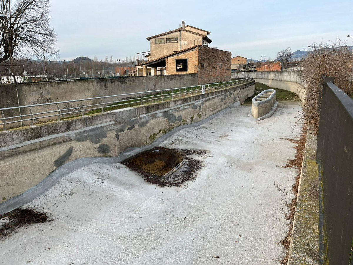 #Participacio L'Ajuntament de #Manlleu està elaborant una ordenança per fer front a la sequera. Al web de Participació ciutadana podeu conèixer la primera fase d'aprovació de la nova norma i fer-hi les vostres aportacions:

participa.manlleu.cat/ordenances-i-r…