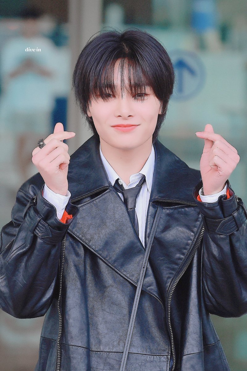 🖤🤍🖤

#HappyINDay
#PrinceOfVocals_IN_Day
#아이엔_생일이다_크림채우자
#StrayKids #스트레이키즈
#아이엔 #I_N