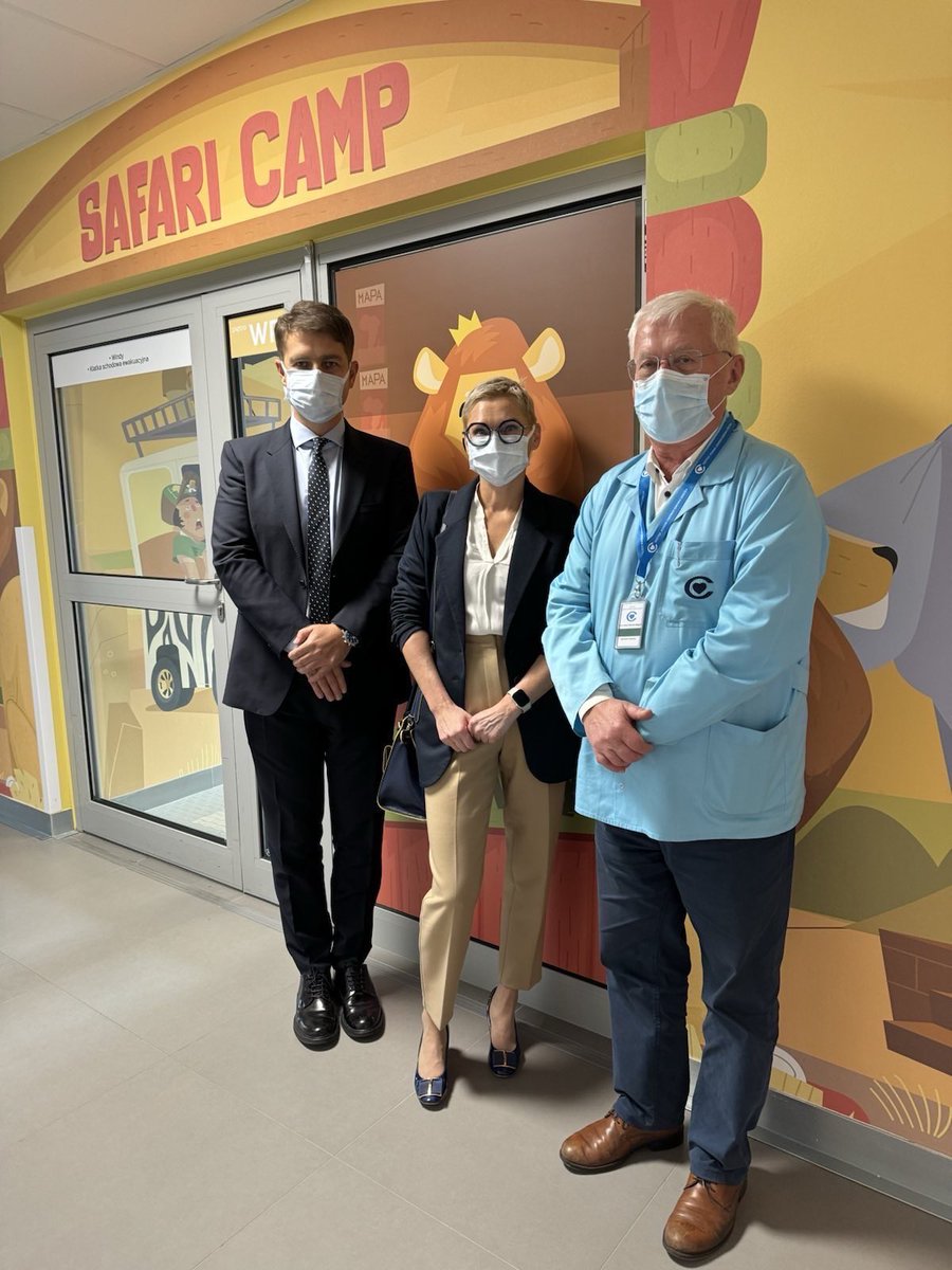 Dzięki współpracy z Centrum Zdrowia Dziecka i naszym wspaniałym neonatologom w 2023 roku bezpiecznie na świat przyszło u nas ponad 80 dzieci z wadami serca.
Dziekujemy wszystkim, którzy diagnozują i przeprowadzają dzieciaki przez trudne pierwsze chwile życia. 💖💖💖