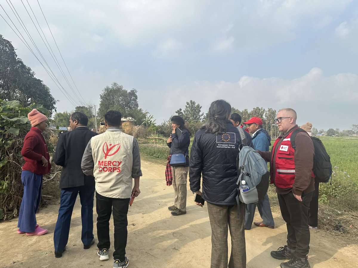 niru_nirupr2000's tweet photo. Successfully completed#ECHO field visit#NRCS/DRC#Consortium partner #Mercy corps, #Finnish RC @Barbardiya municipality 'STRONG in DRM project' areas at Bardiya😊👏 https://t.co/EunNmot4yH