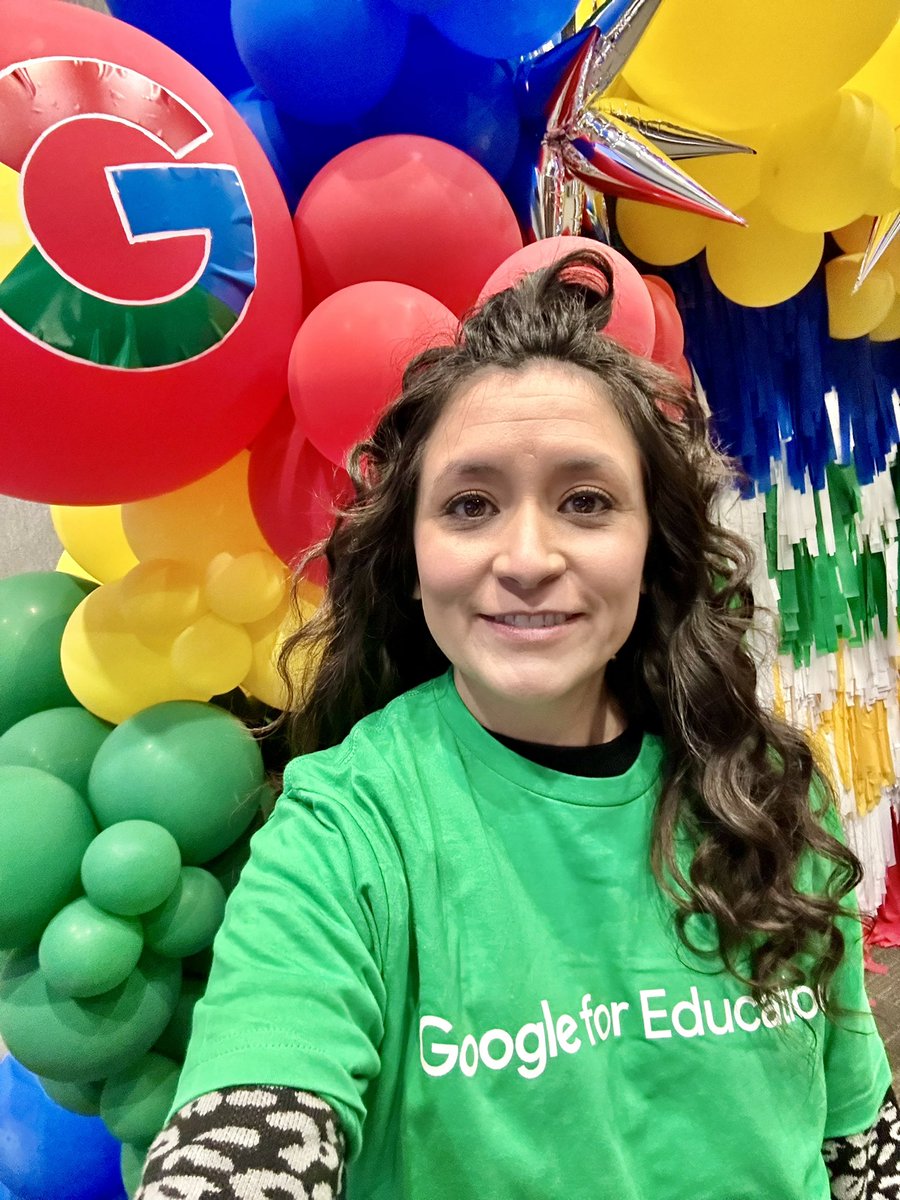 So glad I got to be a @googleforeducation_  volunteer for @summerfordstars and @myedtechlife !! 

Motivated me to keep moving in my Google goals!