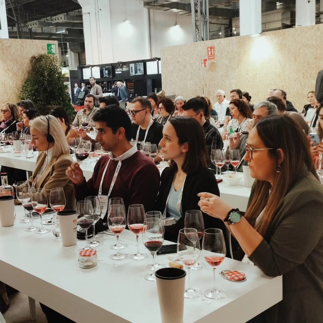 Despedimos <a href="/bcnwineweek/">Barcelona Wine Week</a> con grandes sensaciones. 🍷🙃  
Ha sido un placer acompañar a <a href="/vinosnavarra/">Vinos Navarra</a> y a <a href="/VisitNavarra/">Visit Navarra</a>  en esta cita acercando al público el valor de nuestro territorio, de nuestra gastronomía y, ¿cómo no? de nuestros vinos. 🍇
¡Hasta la próxima! 👏
