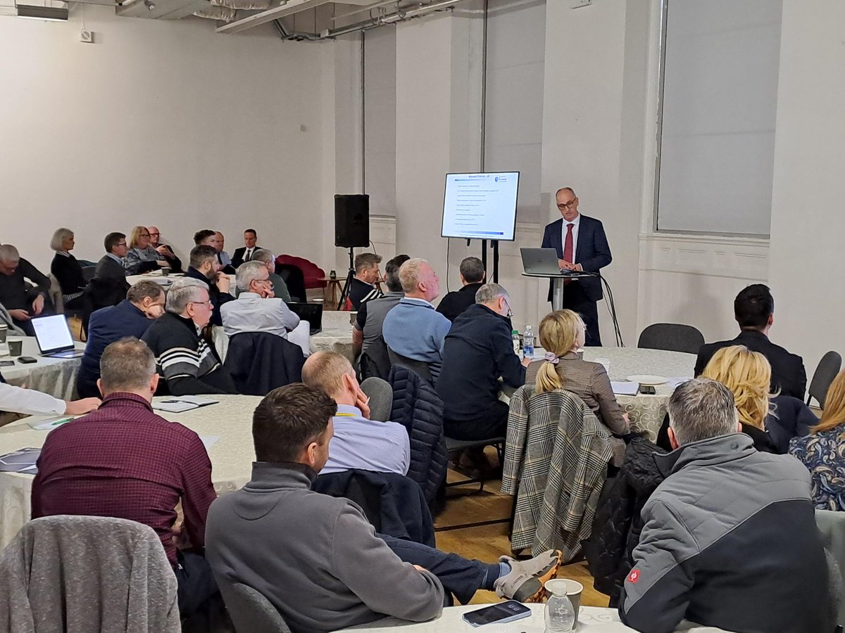 InvestNI's tweet photo. It was great to be in the North West today for our first Industrial Decarbonisation for NI workshop!

This follows our announcement last month that we were successful in the Local Industrial Decarbonisation Plan competition which will strengthen our efforts to unlock the economic possibilities of a low carbon future for Northern Ireland.

@dcsdcouncil | @mayordcsdc | @ManufacturingNI | @MPANIreland |@Economy_NI | @SustainableNI | @RenewableNI | @EnvironmentNI | @CASEResearch19 | @InnovateUK | @Derry_Chamber @QUBelfast | @UlsterUni