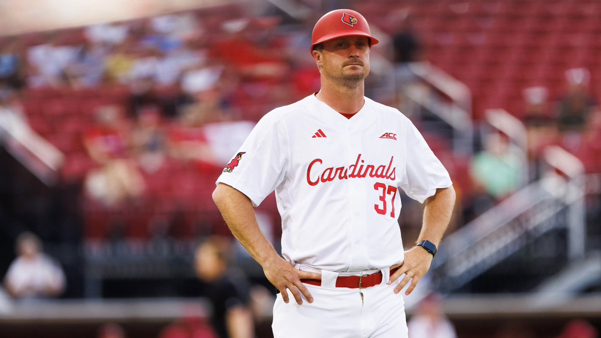 LouisvilleBSB's tweet photo. 𝟐𝟎𝟐𝟒 𝐂𝐨𝐚𝐜𝐡𝐢𝐧𝐠 𝐒𝐭𝐚𝐟𝐟

𝘼𝙙𝙖𝙢 𝙑𝙧𝙖𝙗𝙡𝙚

Year 10 with the Cards

▪️ 13 All-American hitters
▪️ 27 hitters drafted
▪️ 30 All-ACC hitters
▪️ 7 position players that reached MLB

#GoCards https://t.co/r0cfrNjLmP
