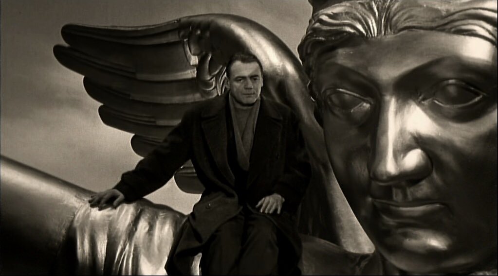 MotionPictureQ1's tweet photo. Wings of Desire 

“Must I give up now? If I do give up, then mankind will lose its storyteller. And if mankind once loses its storyteller, then it will lose its childhood.” https://t.co/fFBXdXH6Aa